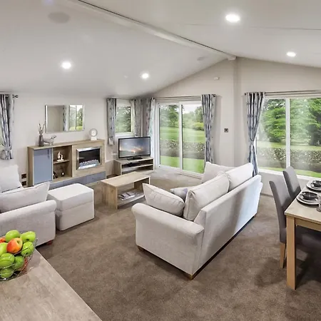 Holiday park Hamlet Retreat At Calloose *
